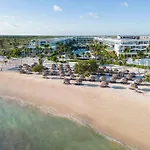 Serenade Punta Cana Beach & Spa Resort