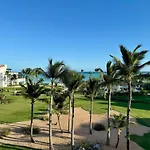Apartment With 2Br And Ocean View In Punta Palmera
