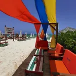 Coral Studios Deluxe With Pool View Playa Los Corales