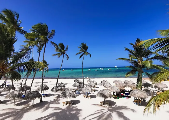 Coral Studios Deluxe With Pool View Playa Los Corales