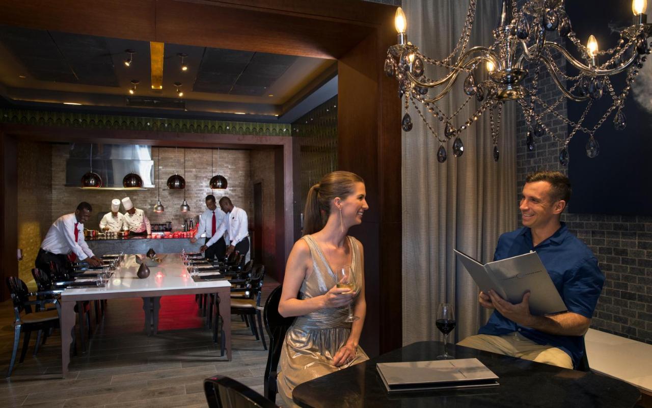 Resort Royalton Bavaro, An Autograph Collection & Casino
