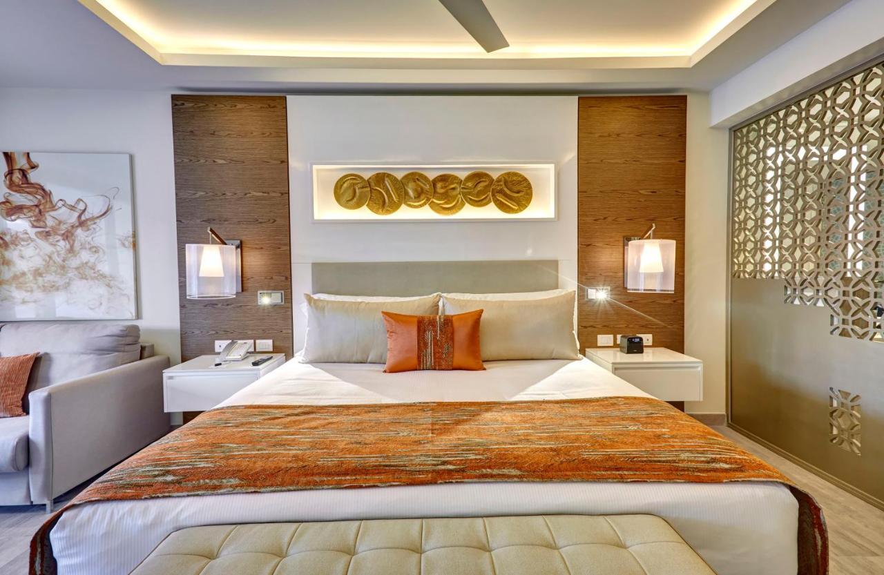 Resort Royalton Bavaro, An Autograph Collection & Casino