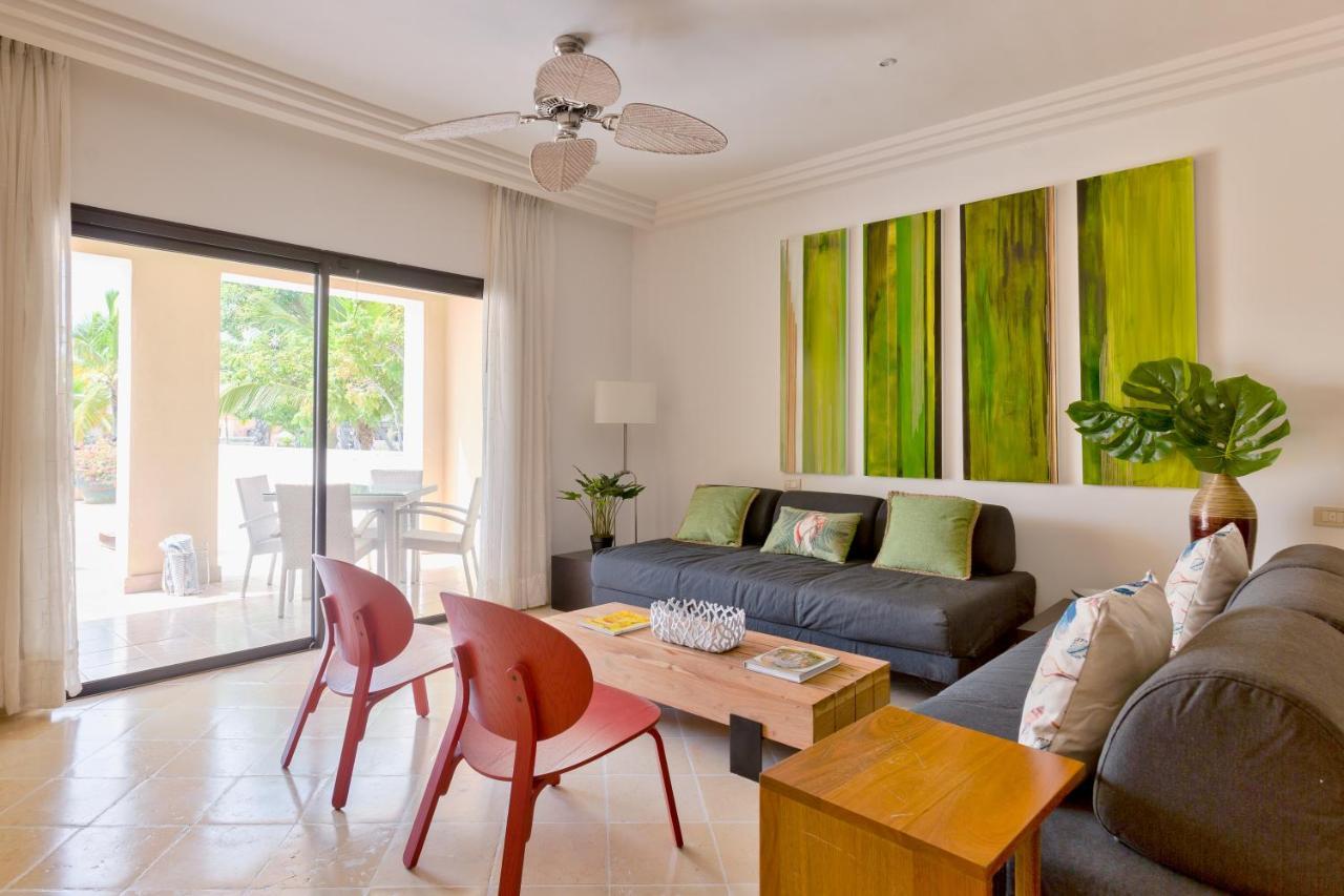 Apartamento Luxe 1 Bedroom Cap Cana, Dr - Steps Away From Pool, King Bed, Caribbean Paradise! Punta Cana