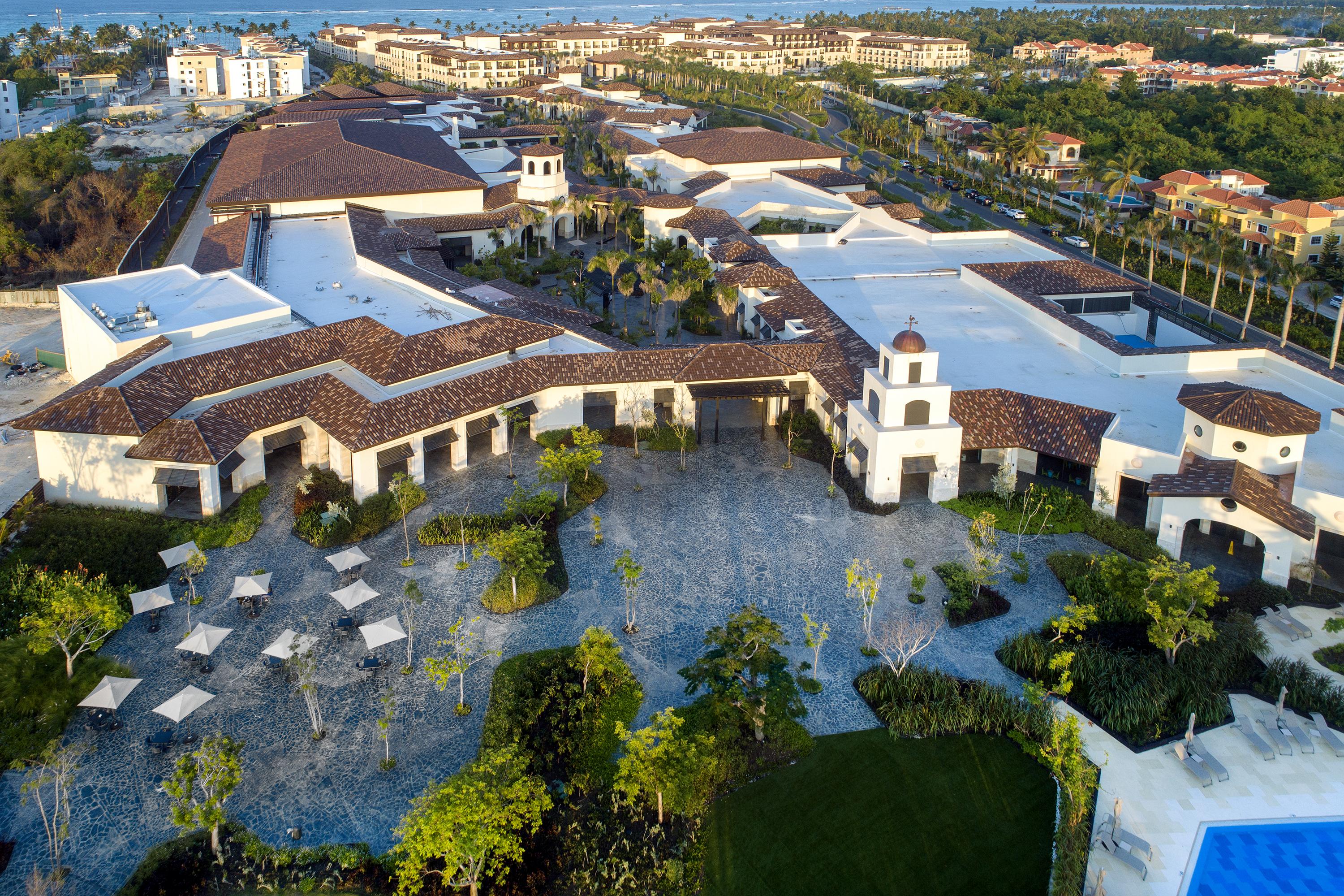 Adults Only Club At Lopesan Costa Bavaro Resort Punta Cana