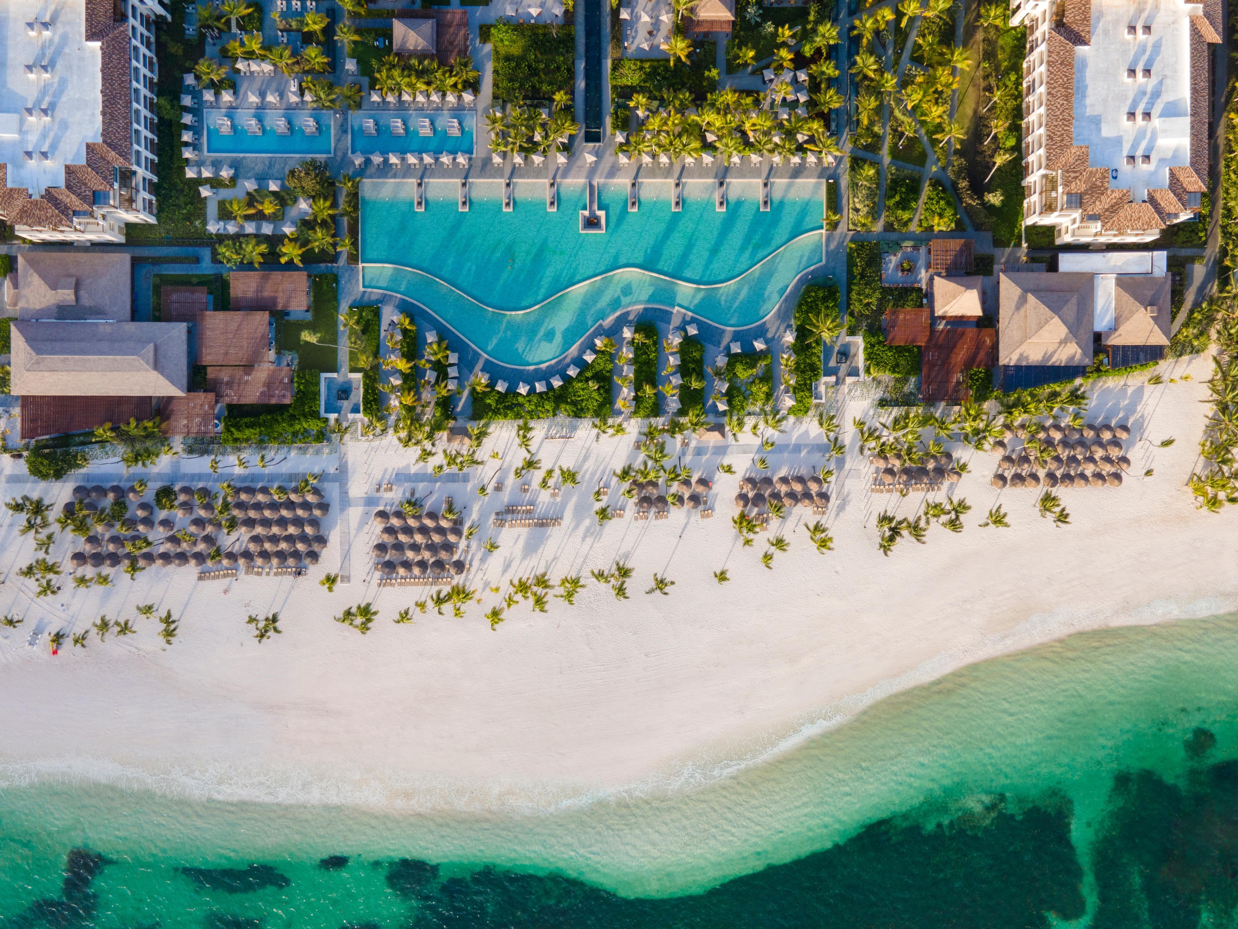 Adults Only Club At Lopesan Costa Bavaro Resort