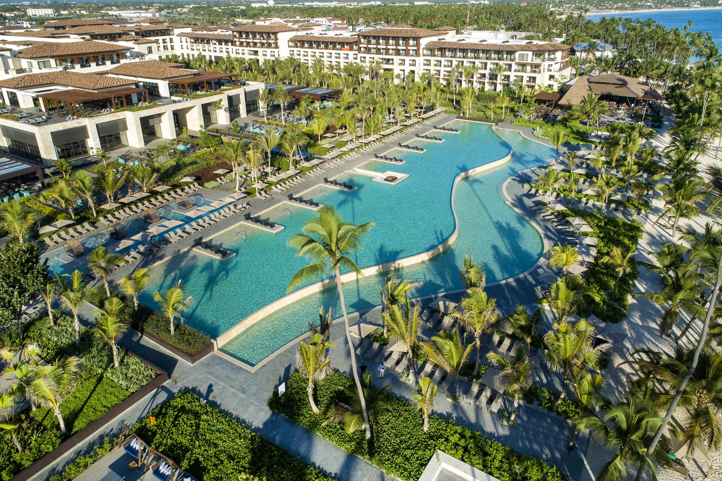 Resort Lopesan Costa Bavaro Resort, & Casino 5*