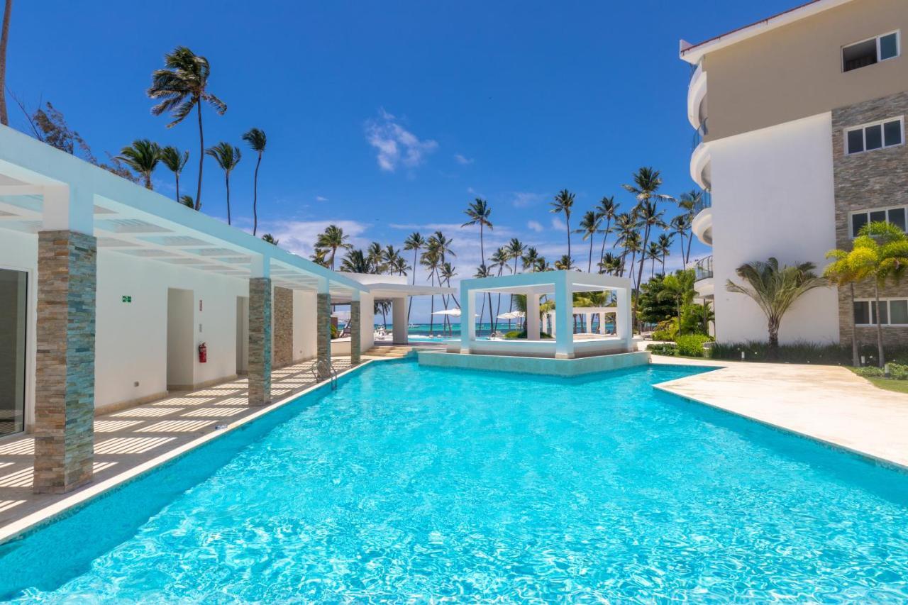 Apartment Family Getaway - Right On The *