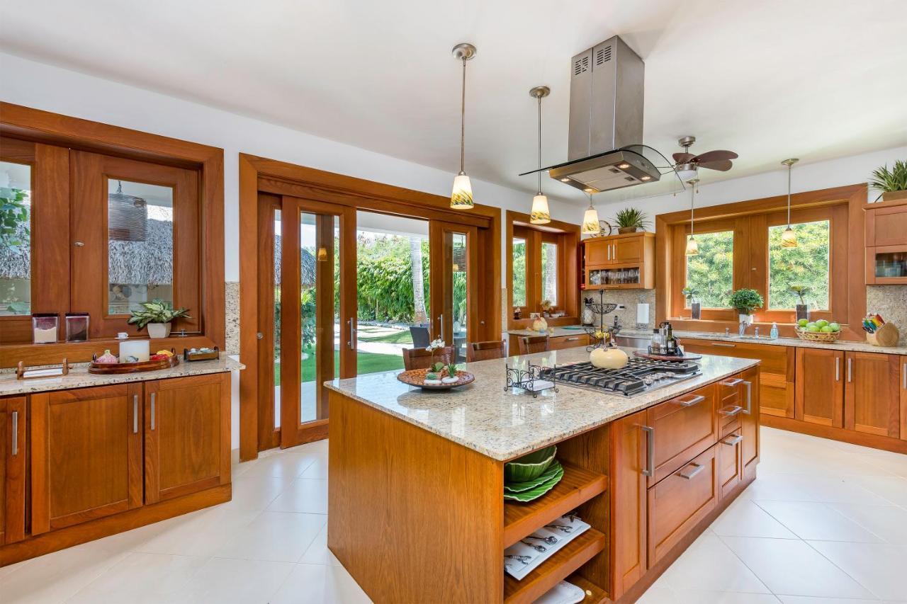 Private With Incredible Pool, Maid, Jacuzzi - Cap Cana Punta Cana
