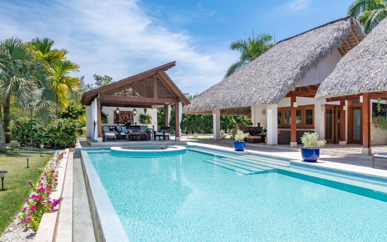 Private With Incredible Pool, Maid, Jacuzzi - Cap Cana