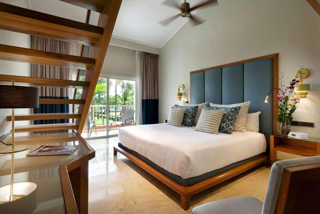 Grand Palladium Palace & Casino Resort 5*