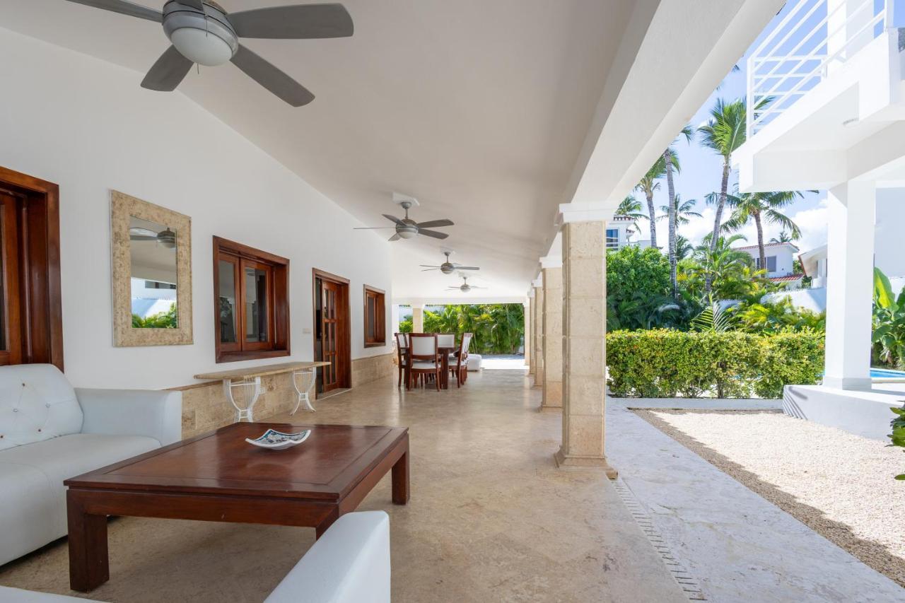 Huge 7-bedroom With Private Pool - Corales * Punta Cana