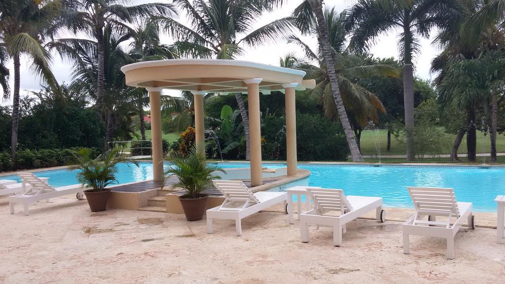 Apartahotel The Golf 5*