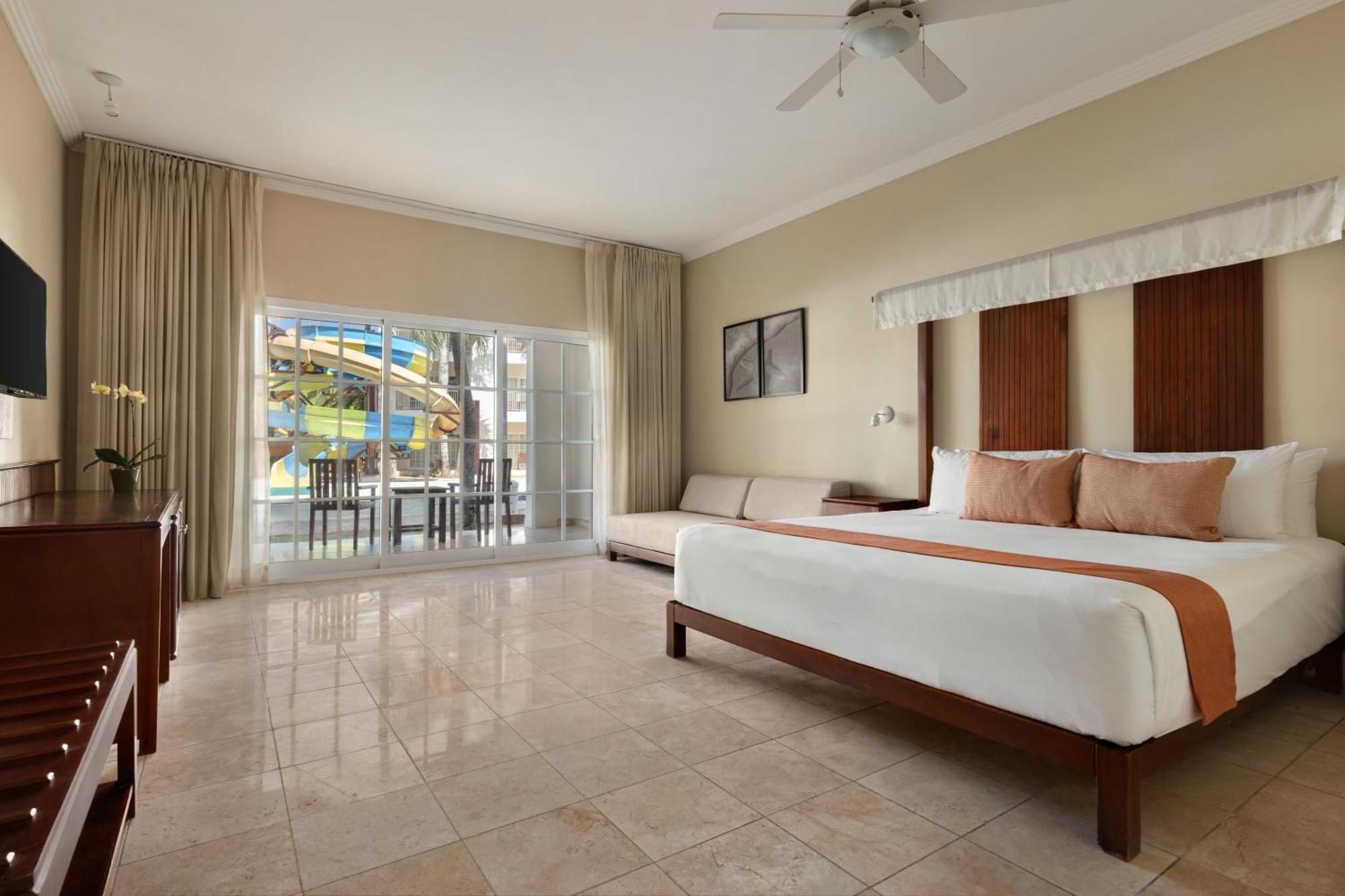 Sunscape Coco Resort 4*