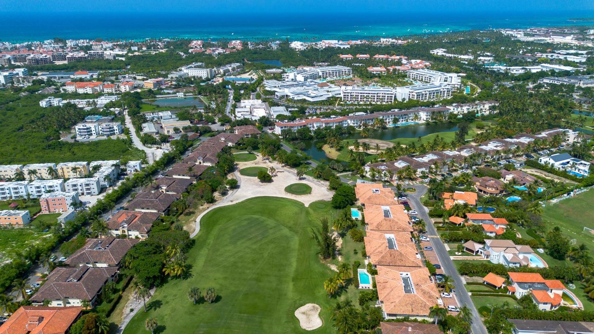 Apartment Private & Luxury Cocotal In Gated & Secured Community *