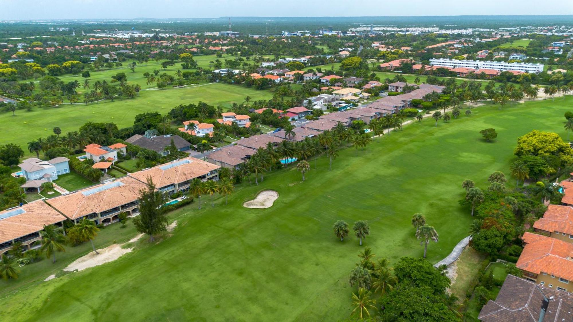 Apartment Private & Luxury Cocotal In Gated & Secured Community *