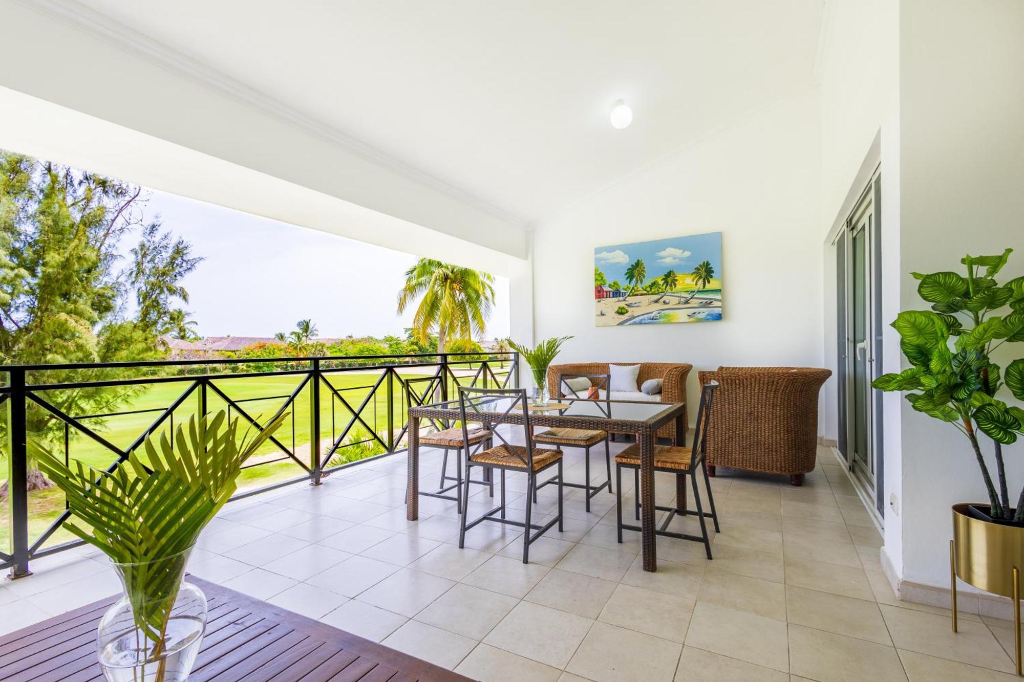 Private & Luxury Cocotal In Gated & Secured Community Apartment Punta Cana