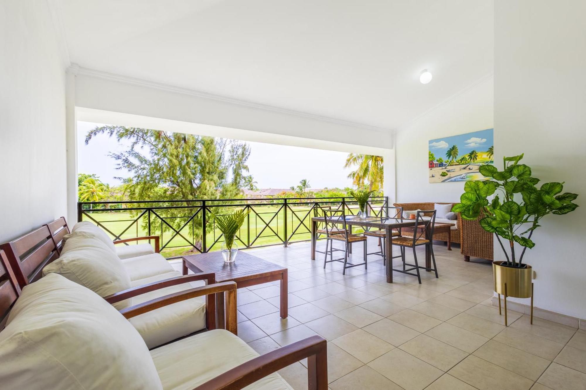 Private & Luxury Cocotal In Gated & Secured Community Apartment Punta Cana