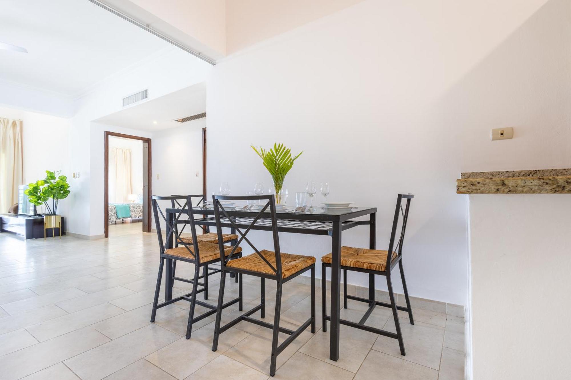 Private & Luxury Cocotal In Gated & Secured Community