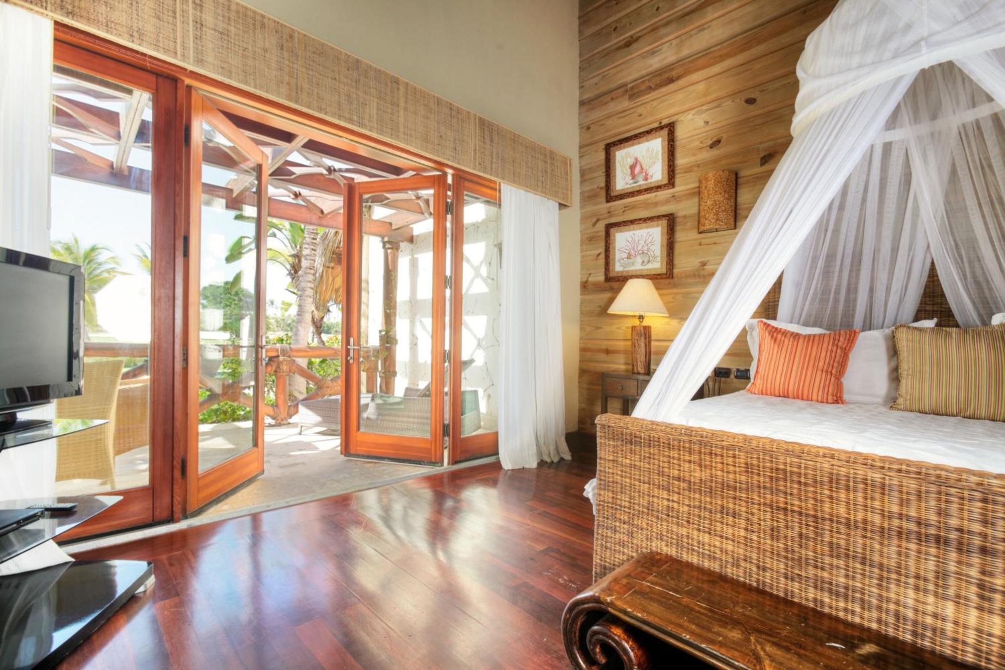 Villa Cap Cana For Rent - Luxury Illa With Access To Eden Roc *