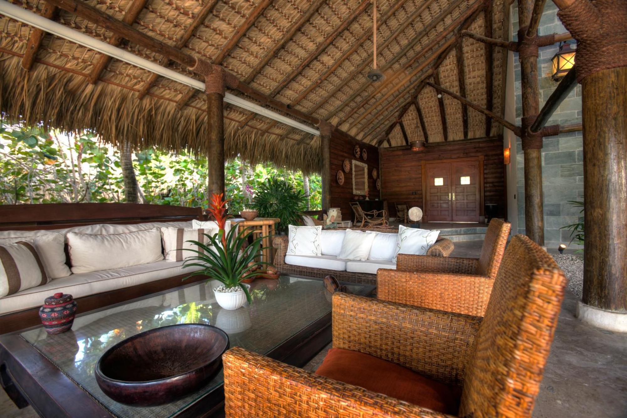 Villa Cap Cana For Rent - Luxury Illa With Access To Eden Roc