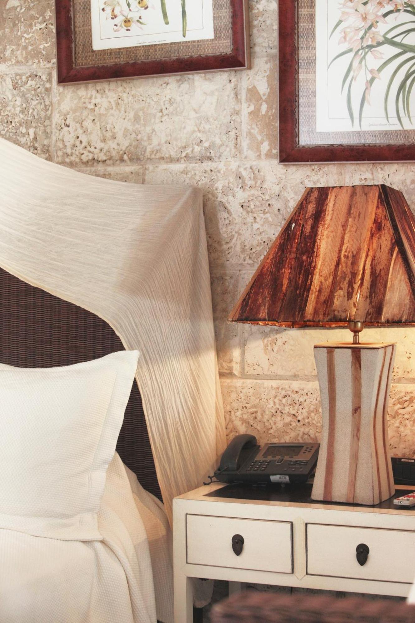 Villa Cap Cana For Rent - Luxury Illa With Access To Eden Roc