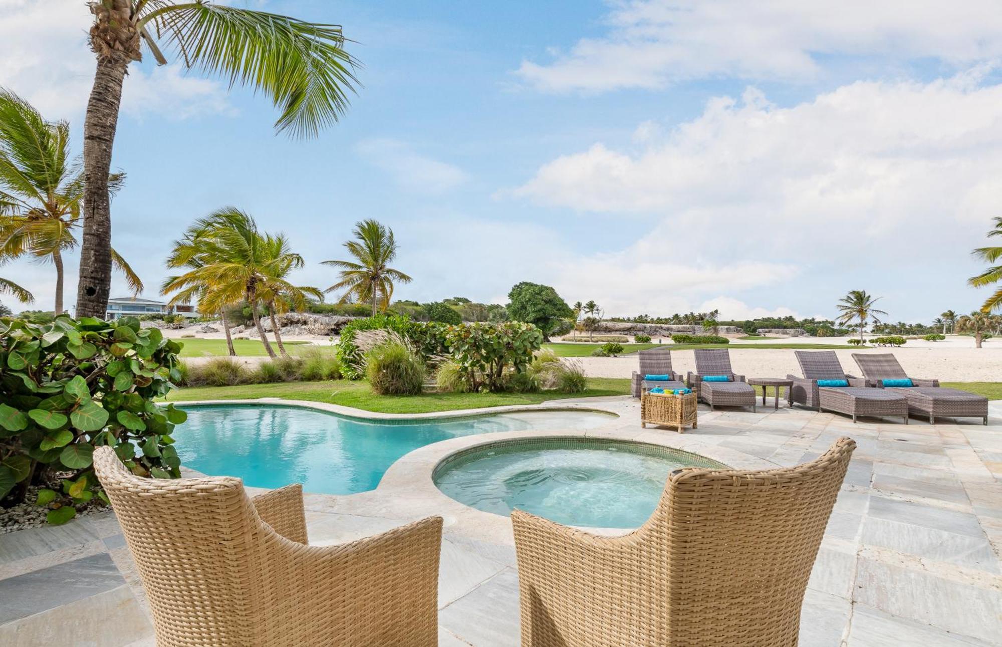 Cap Cana For Rent - Luxury Illa With Access To Eden Roc