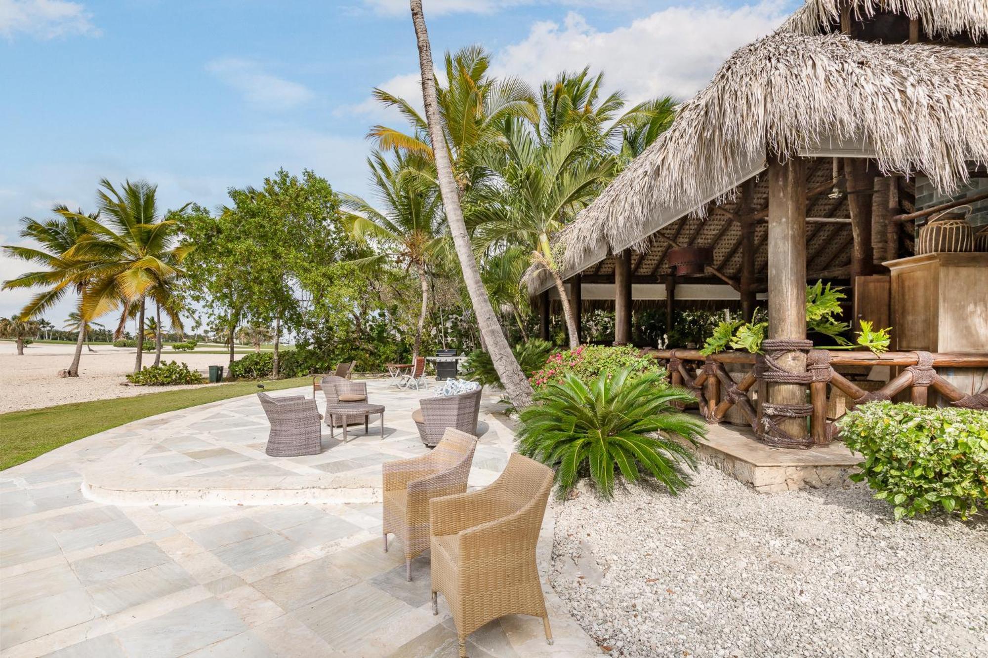 Villa Cap Cana For Rent - Luxury Illa With Access To Eden Roc Punta Cana