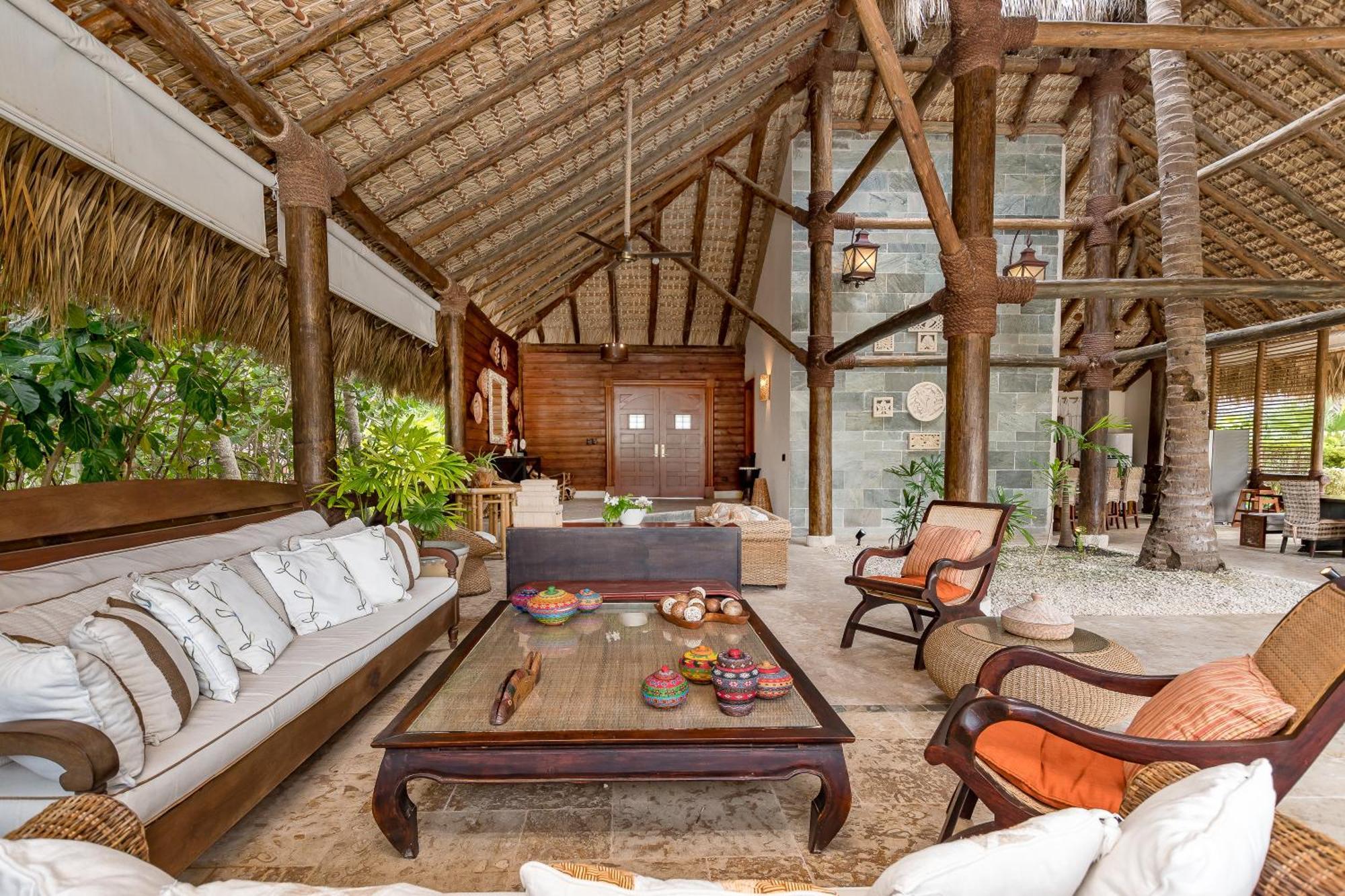 Villa Cap Cana For Rent - Luxury Illa With Access To Eden Roc Punta Cana