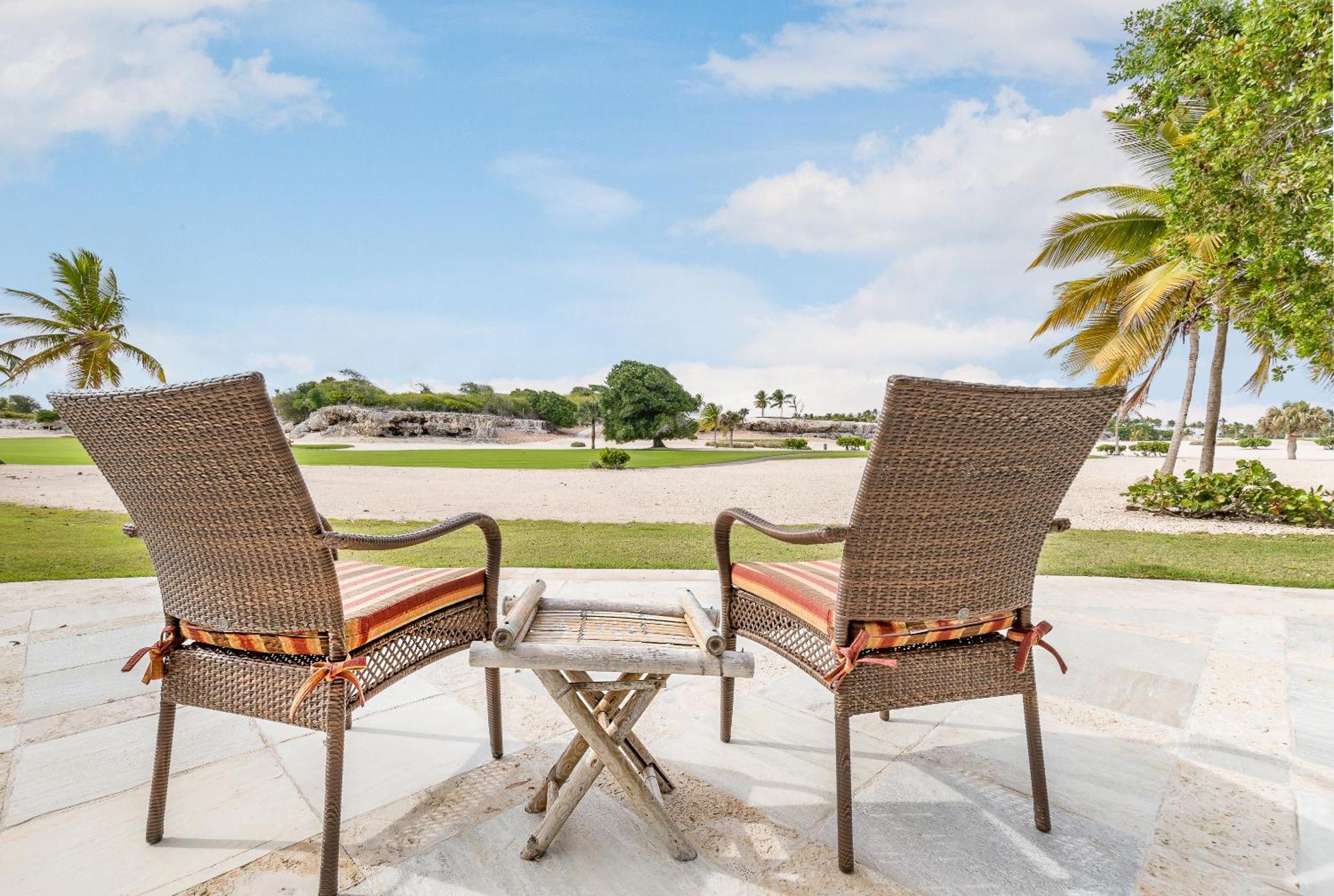 Villa Cap Cana For Rent - Luxury Illa With Access To Eden Roc *