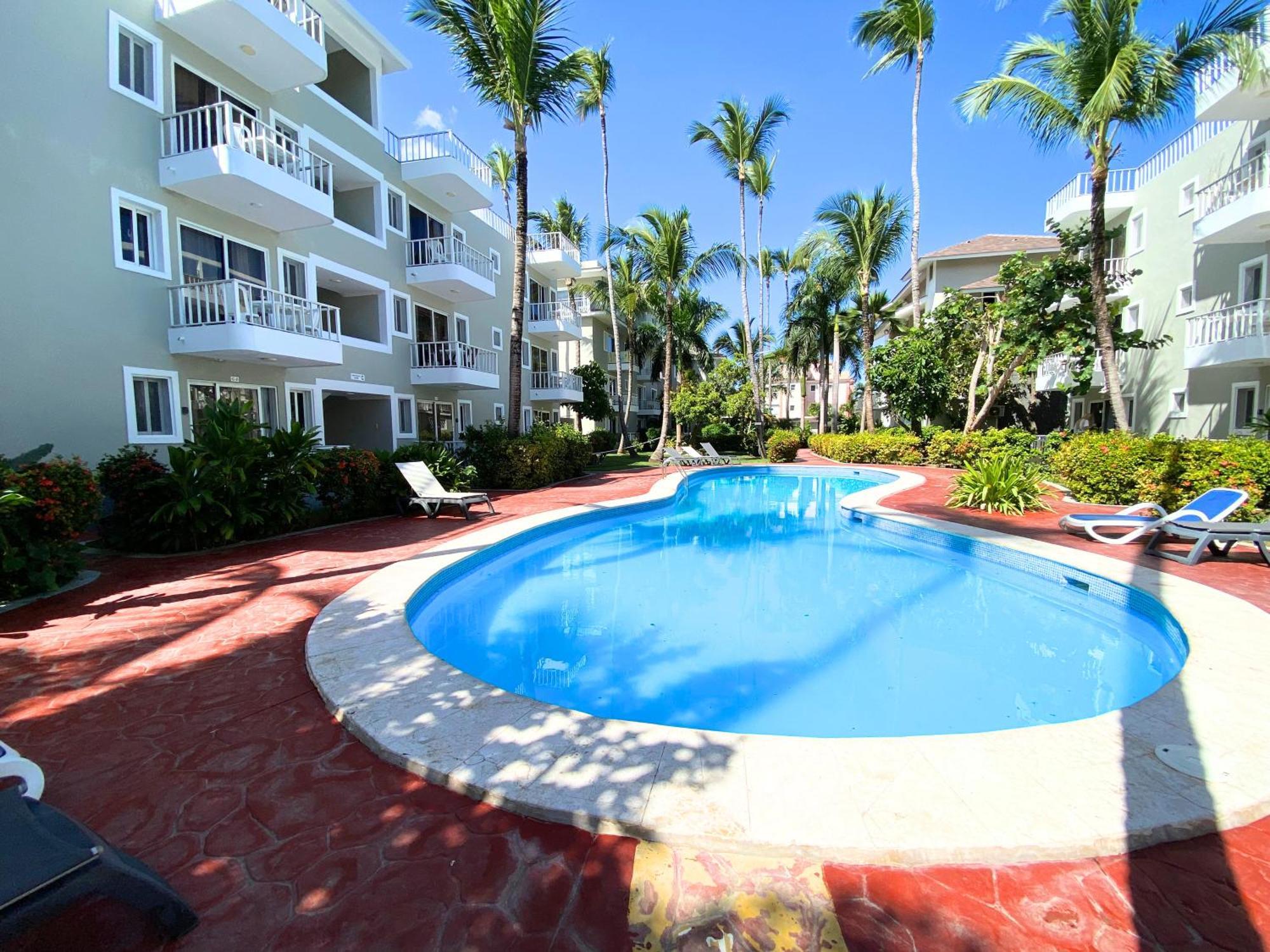 Arena Palms Pool Club & Hotel 5*