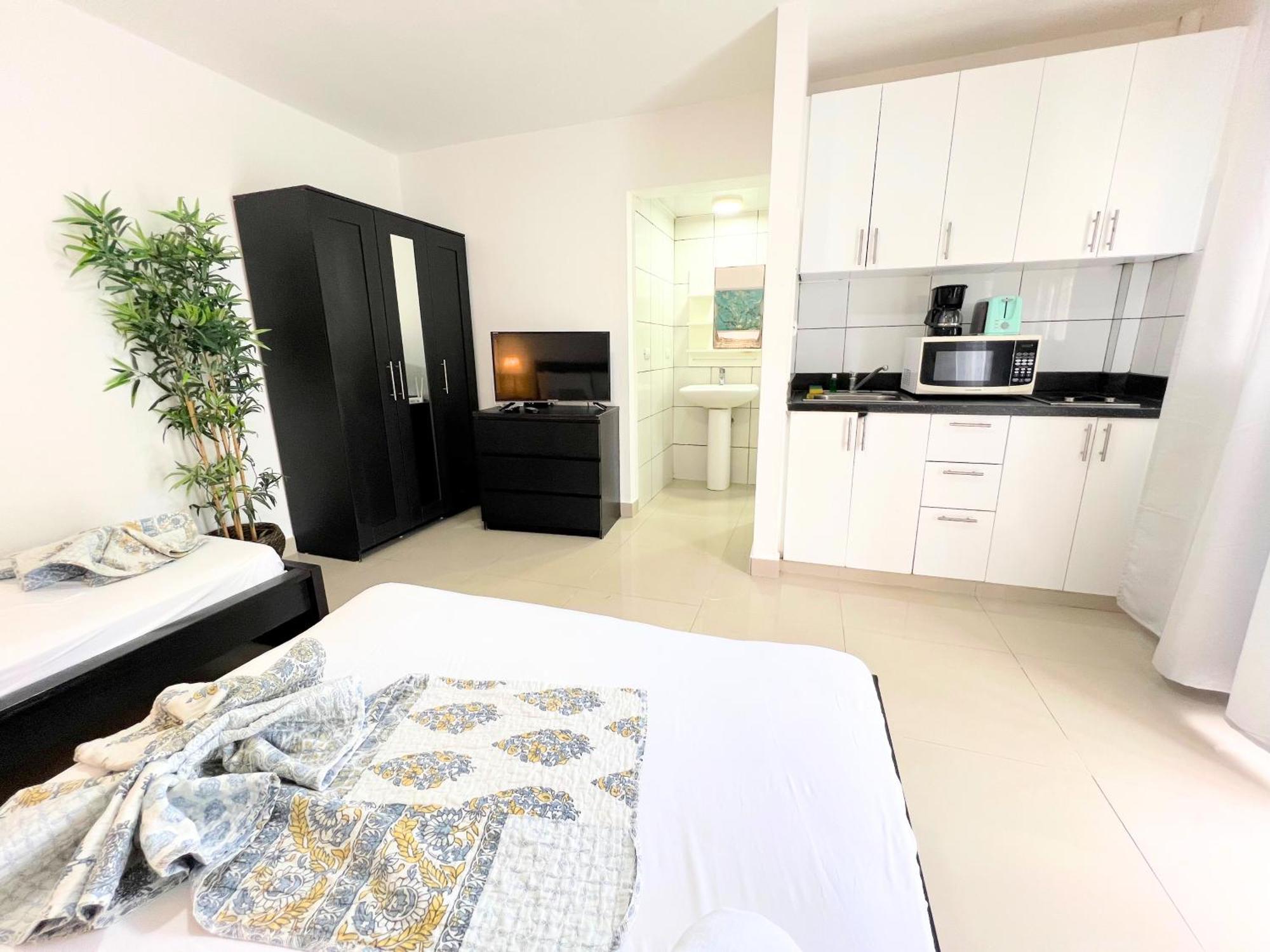 Hotel Arena Palms Pool Club & 5*