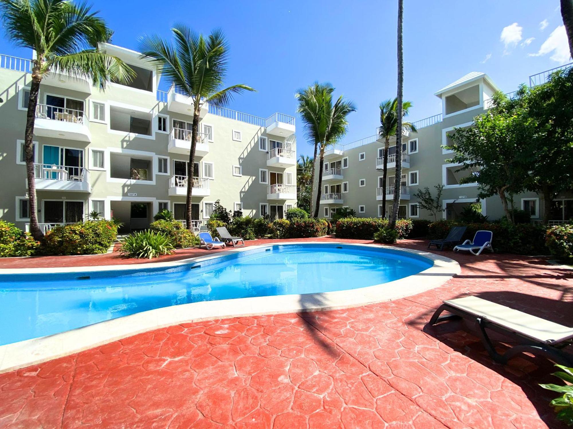 Arena Palms Pool Club & Hotel 5*