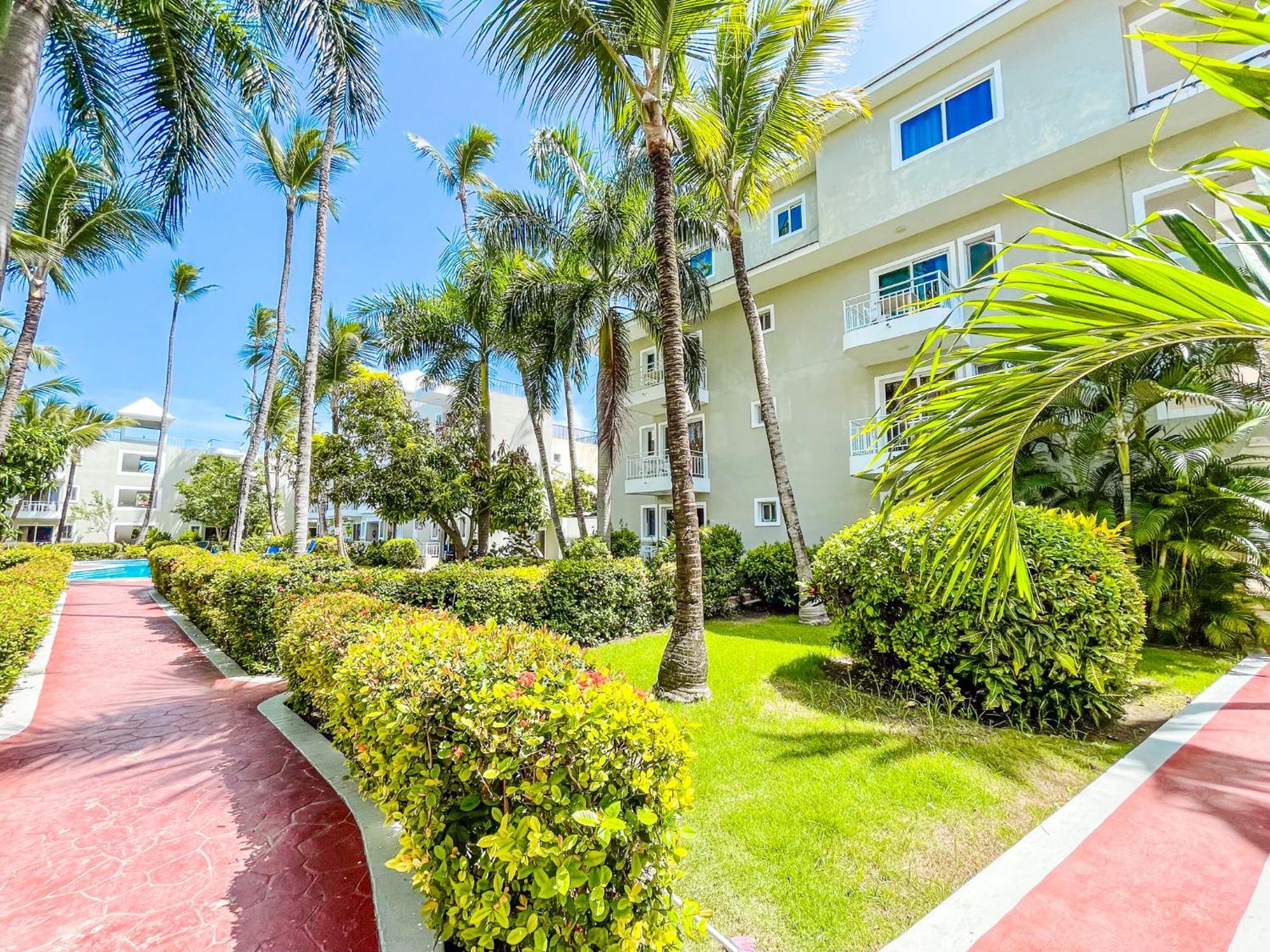 Hotel Tropicana Sol Caribes Near The Bavaro Club &