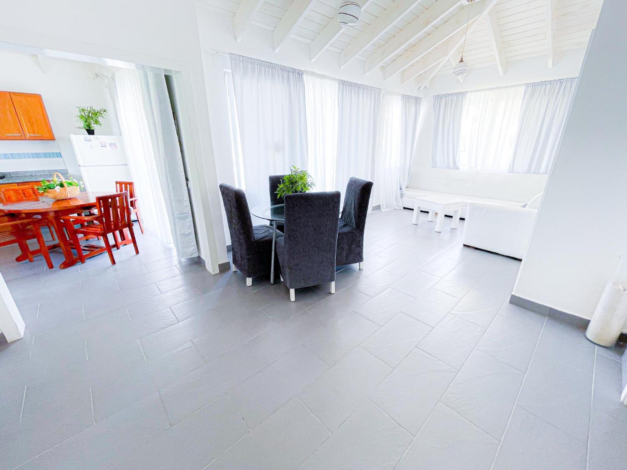 Oceanfront & Garden Vieww Wifi Bbq Parking Corales Club & Hotel