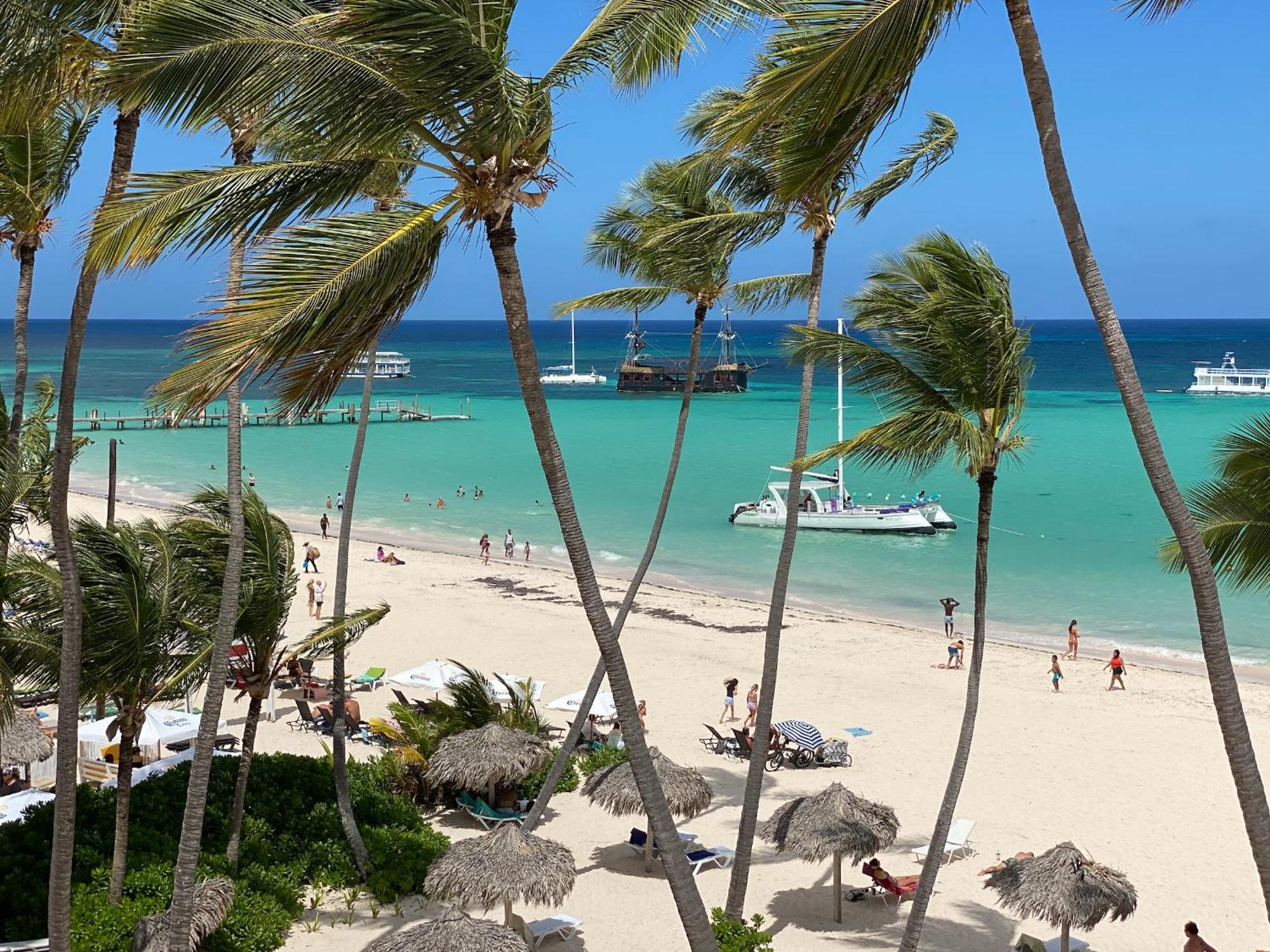 Caribbean Dеluxe With Rоoftop Pool And Access Apartment *