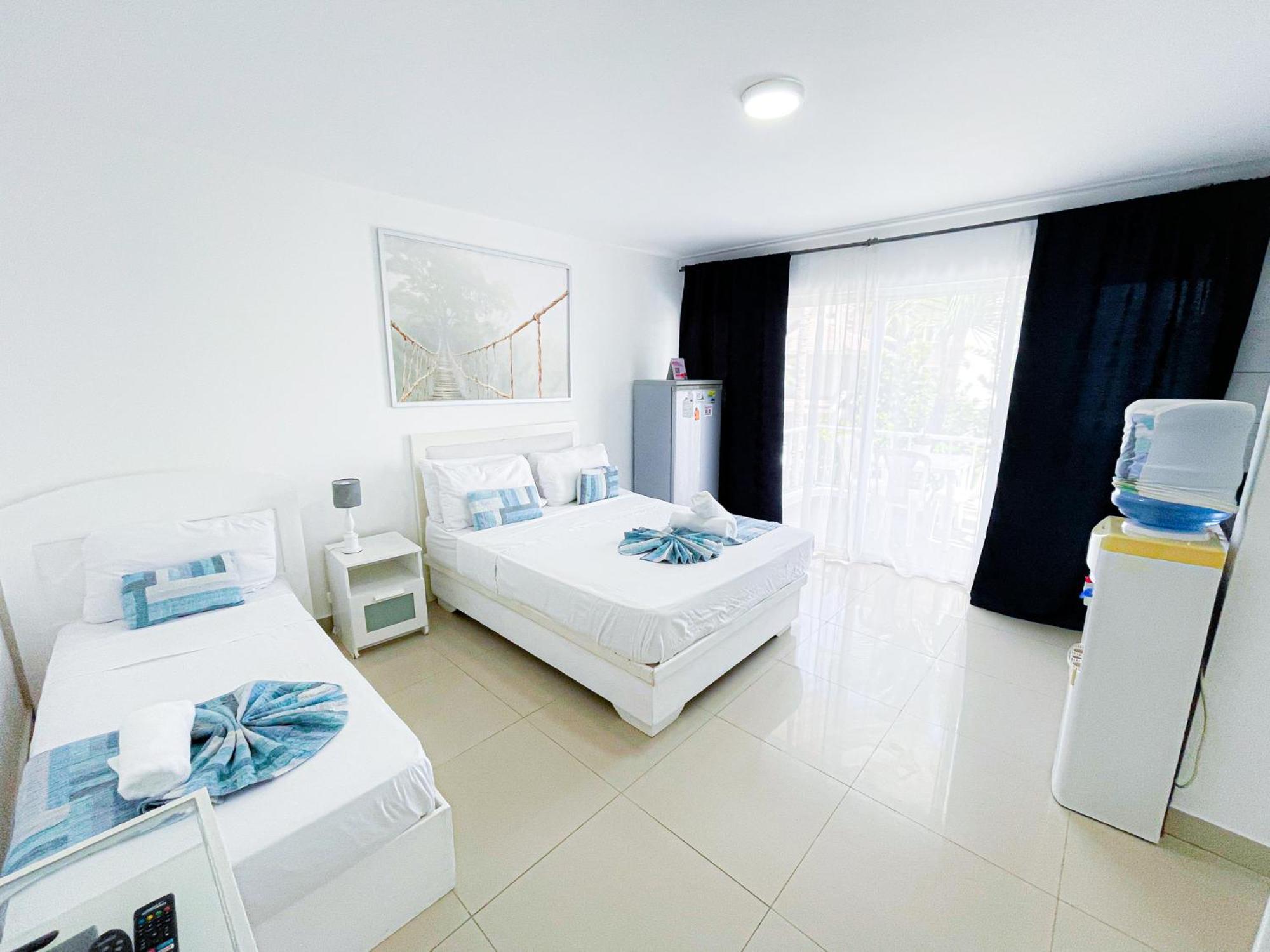 Sol Caribe Ducassi Pool Near The Wifi Club &