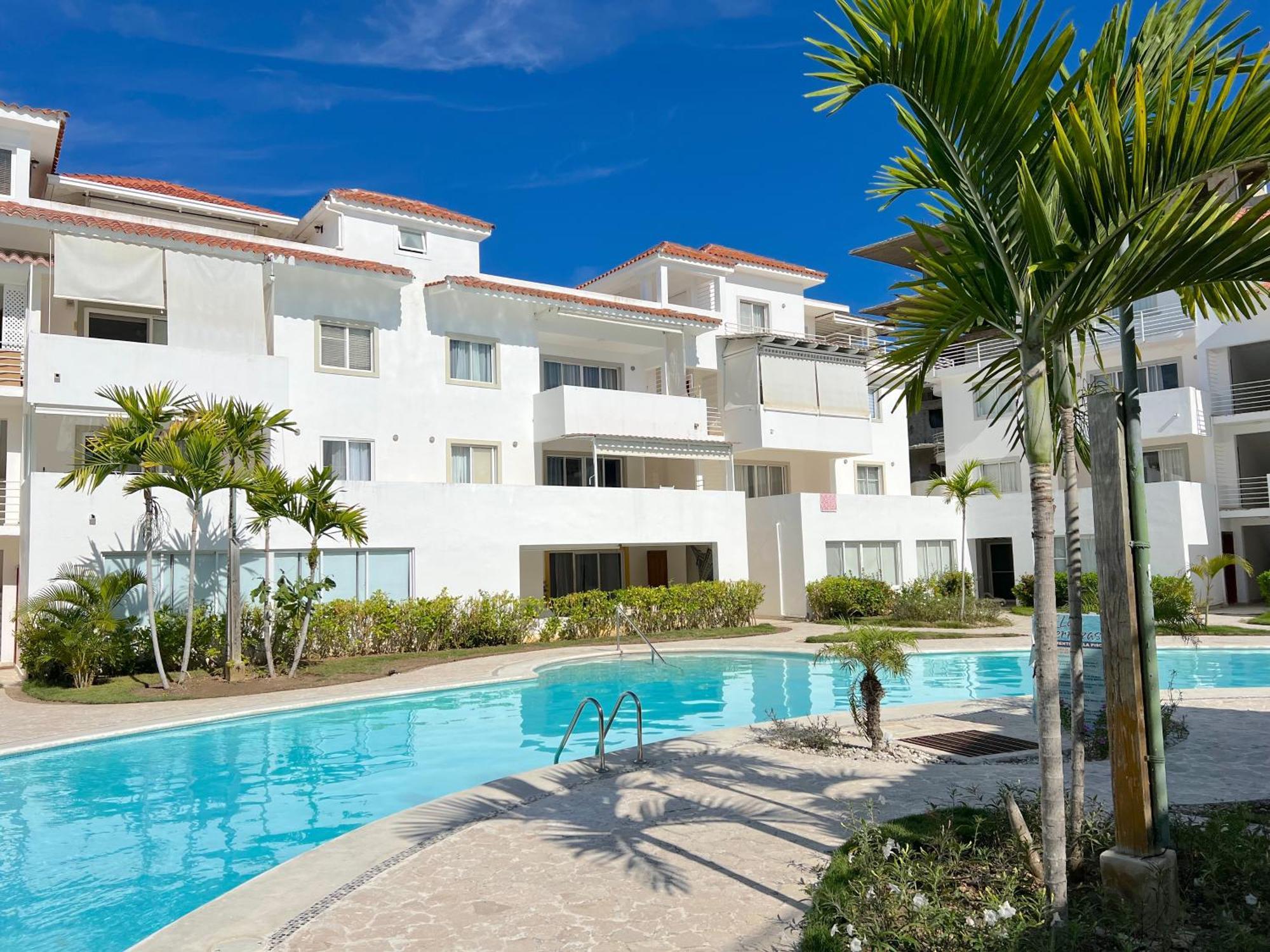 Hotel Serenara Village Playa Corales 5*