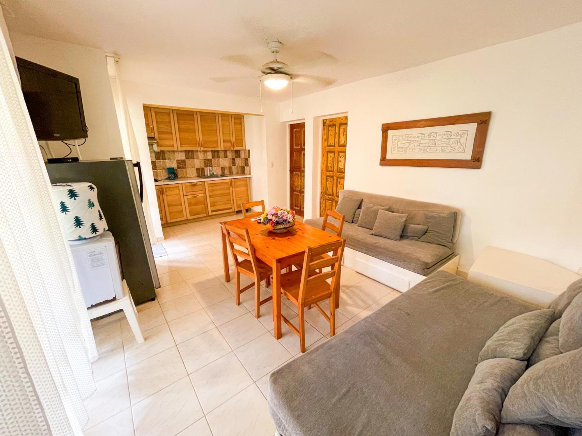 Hotel Vacation - Bavaro Club - Wifi - Parking
