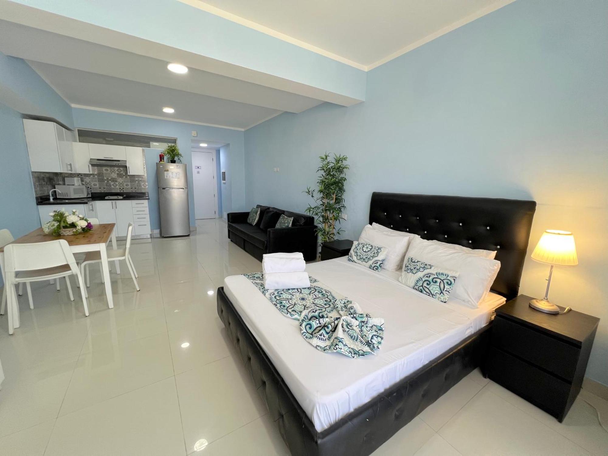 Serenara With Rooftop Pool - Corales Hotel Punta Cana