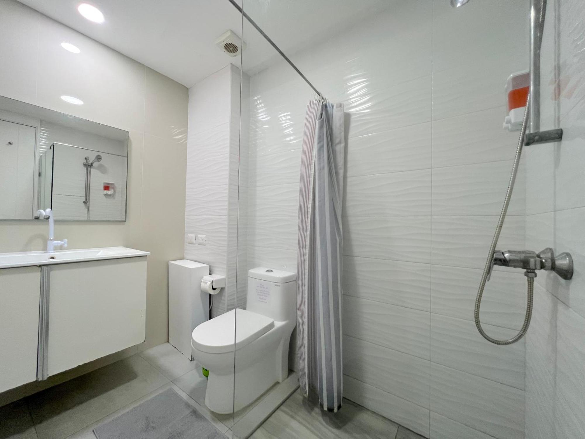 Hotel Serenara With Rooftop Pool - Corales Punta Cana