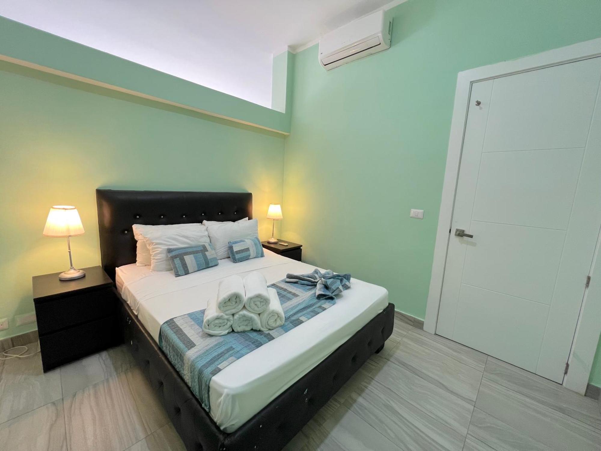 Serenara With Rooftop Pool - Corales Hotel Punta Cana