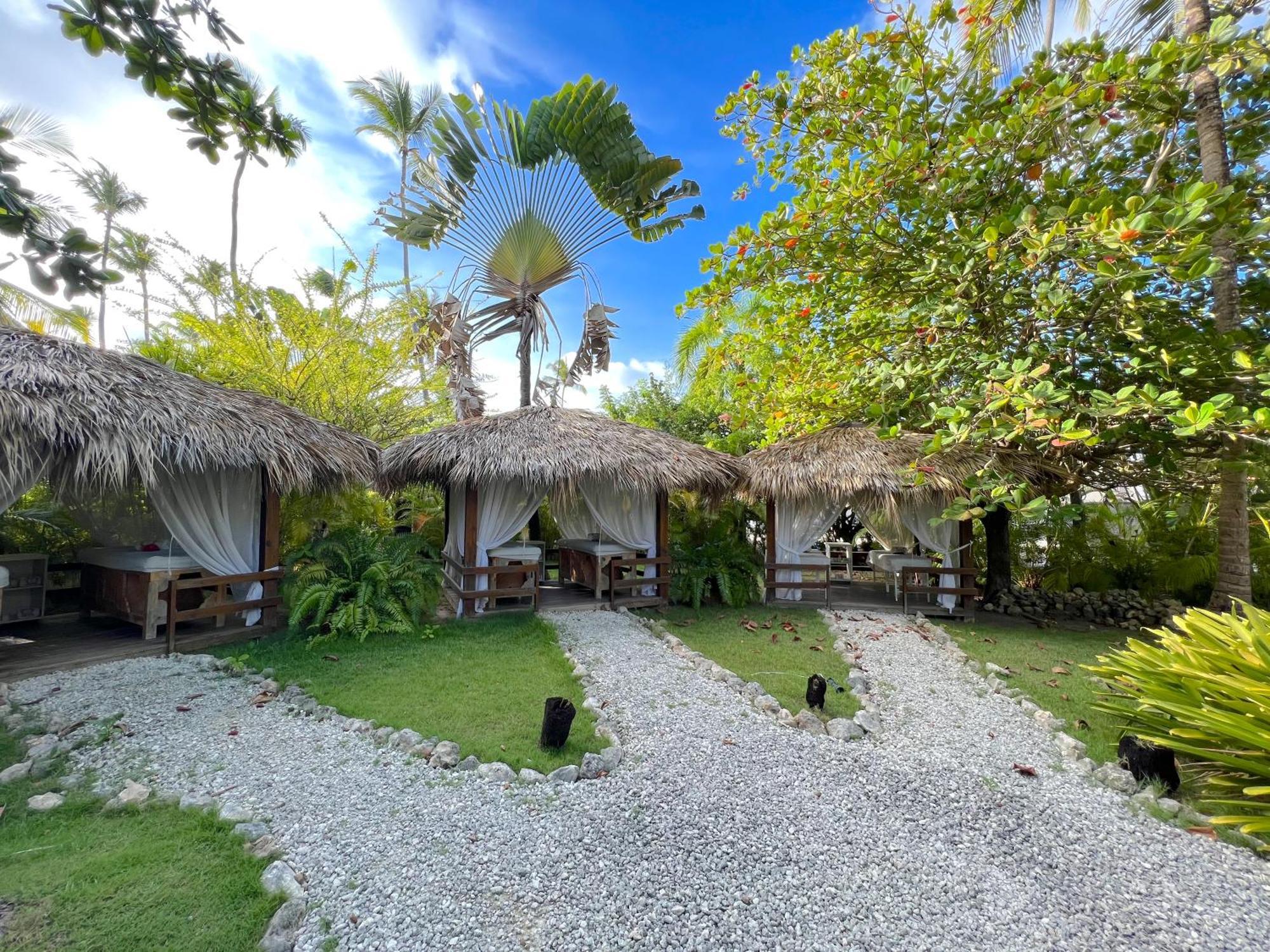 Serenara With Rooftop Pool - Corales Hotel Punta Cana