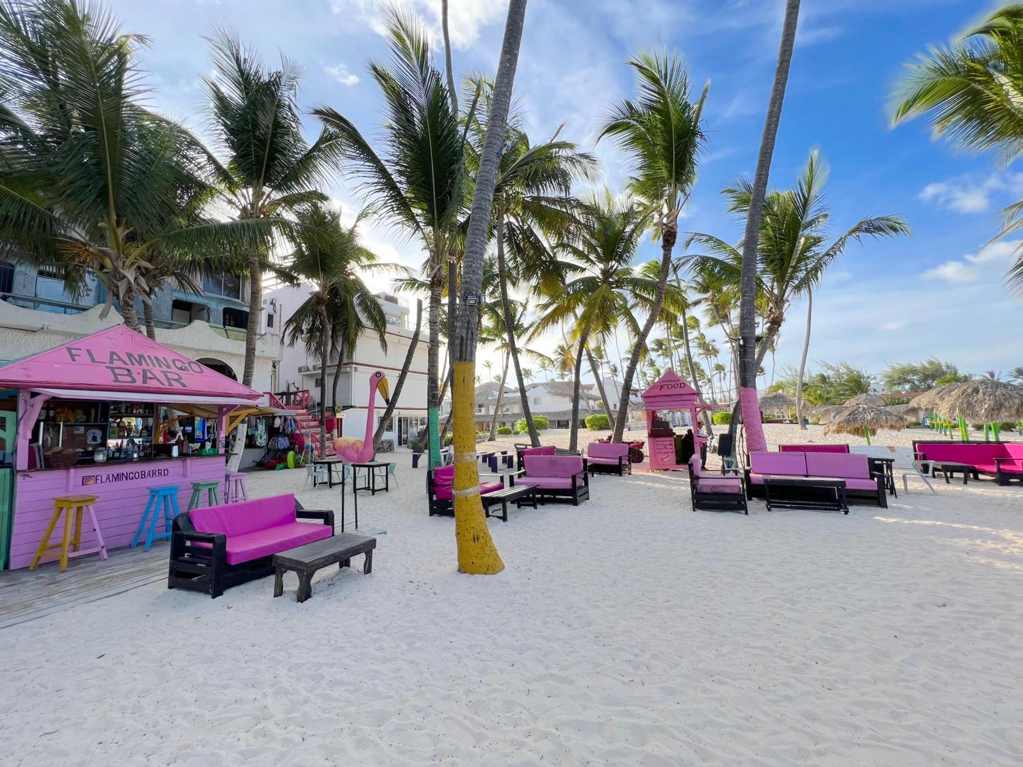 Hotel Serenara With Rooftop Pool - Corales Punta Cana