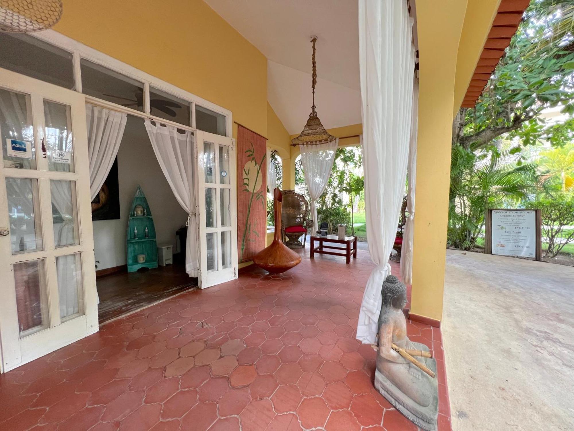 Serenara With Rooftop Pool - Corales Punta Cana