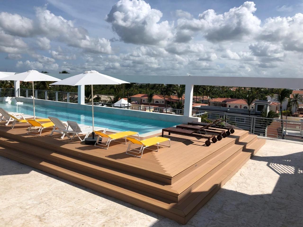 Serenara With Rooftop Pool - Corales Hotel Punta Cana