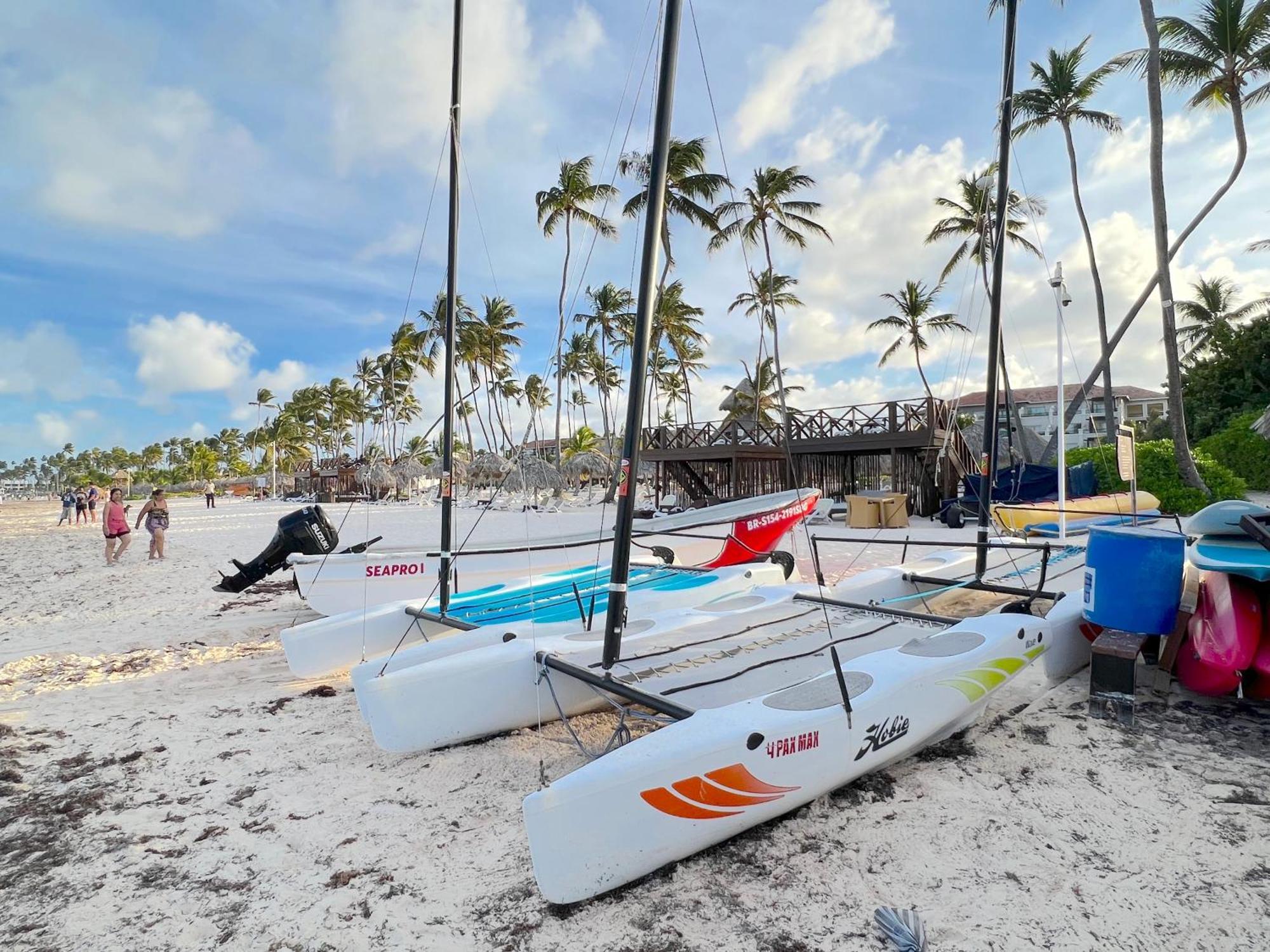 Hotel Serenara With Rooftop Pool - Corales Punta Cana