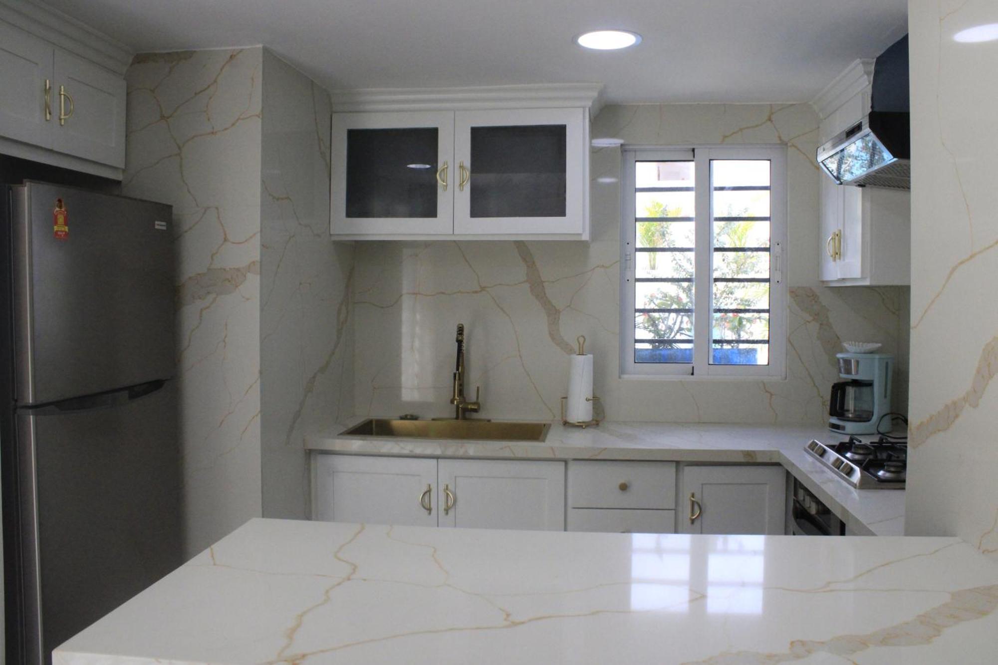 Private Pool, With Access To Club, Vsandra, 2br Apartment