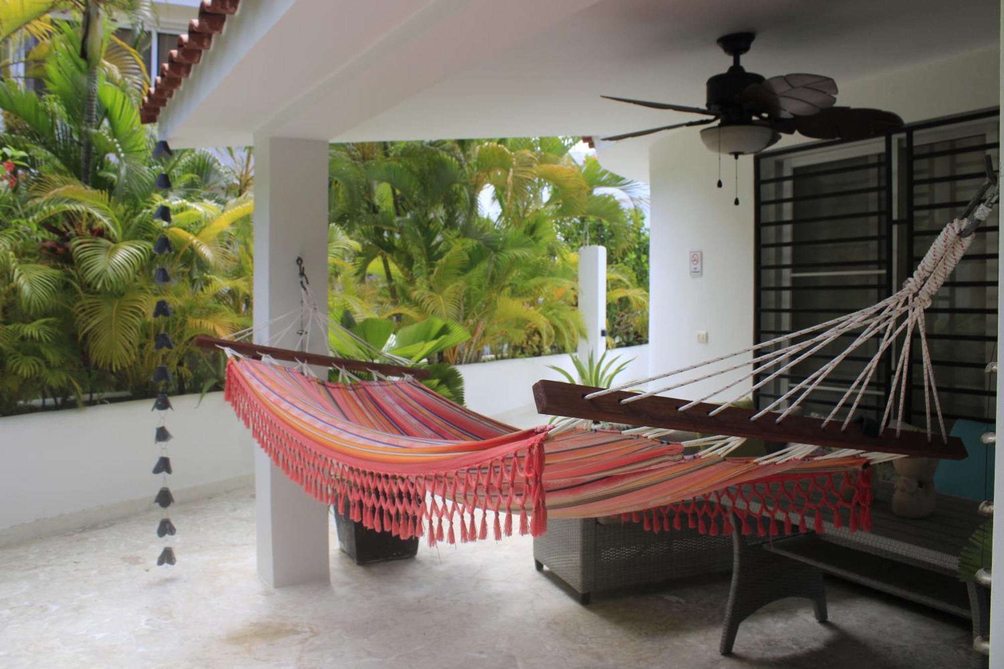 Apartment Private Pool, With Access To Club, Vsandra, 2br