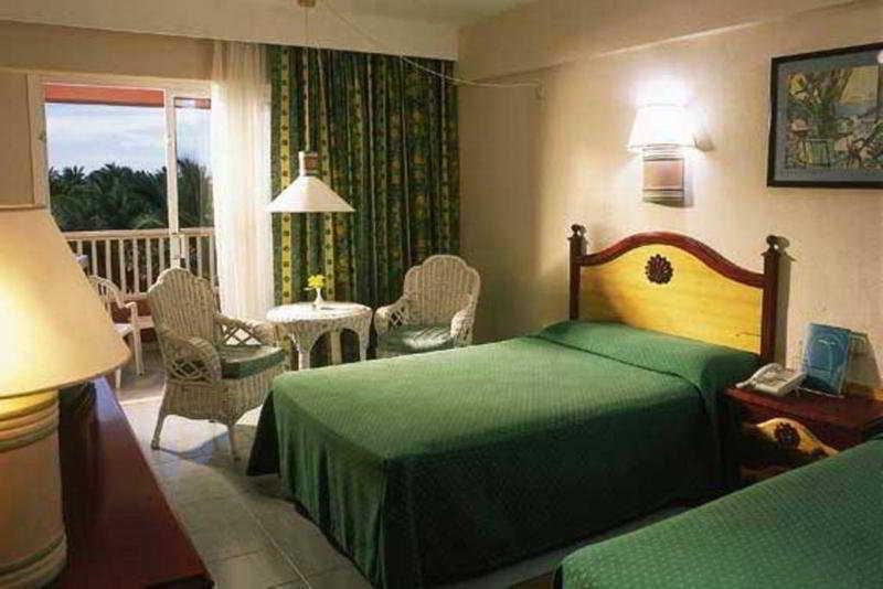 Hotel Riu Naiboa
