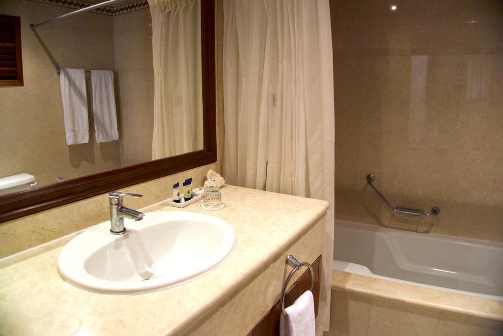 The Golf Apartahotel 5*